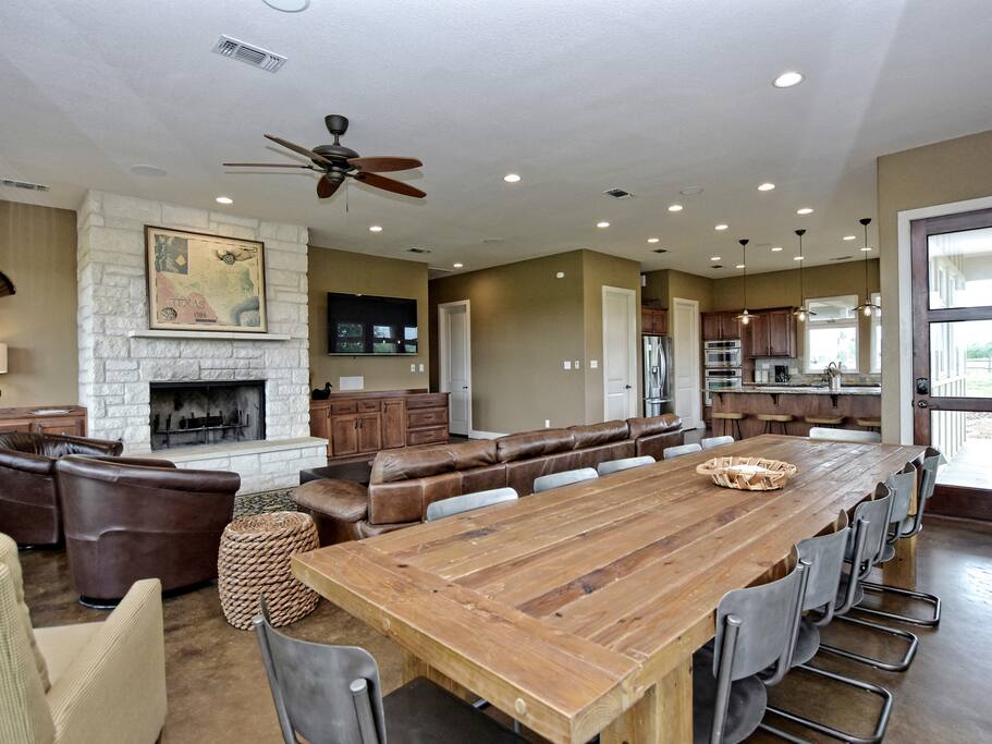 Pecan River Ranch-Dining Room