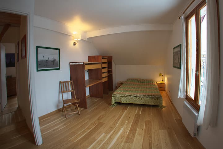 Სამხრეთი ოთახი.