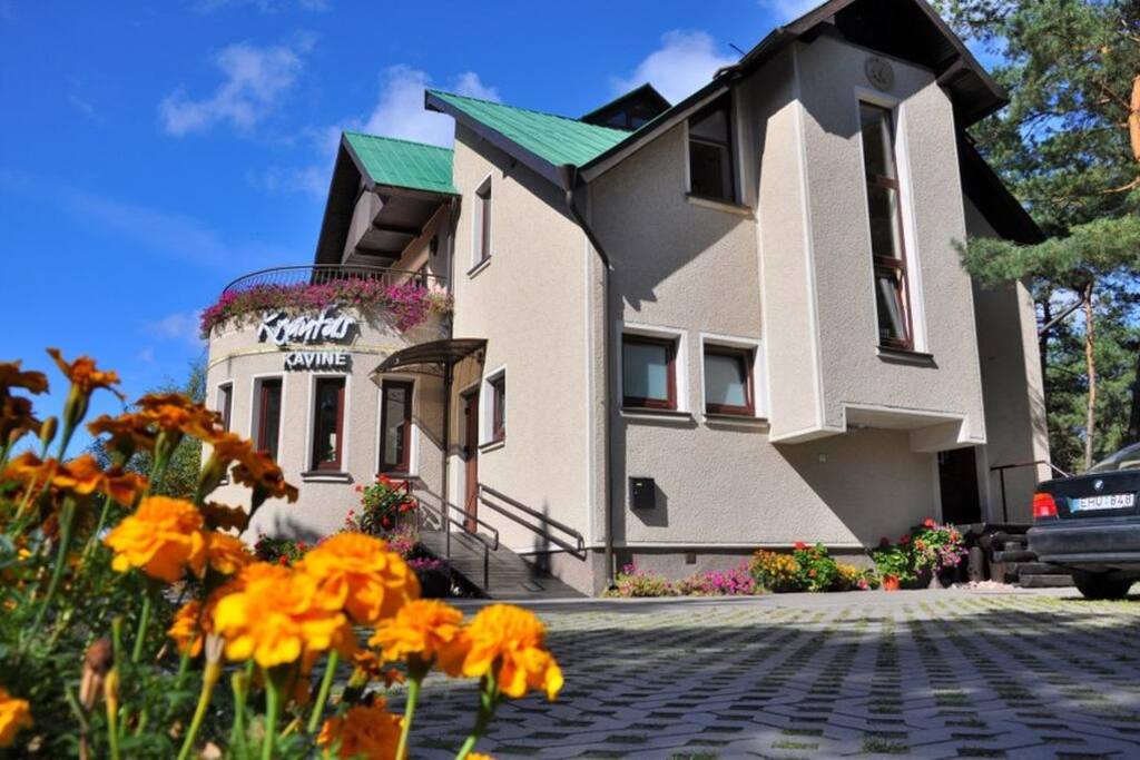Vila Krantas front view