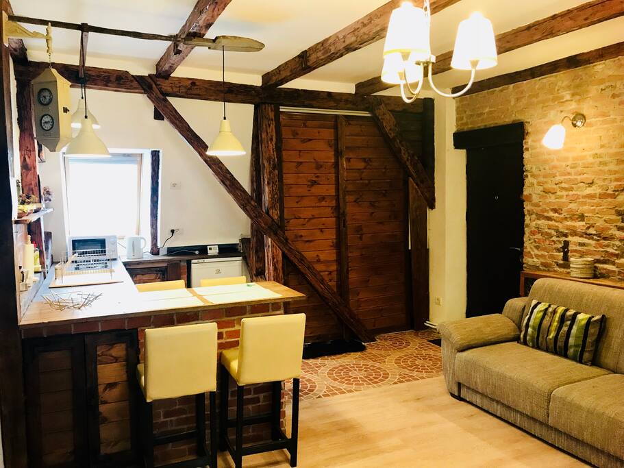 Living Room+Kitchenette