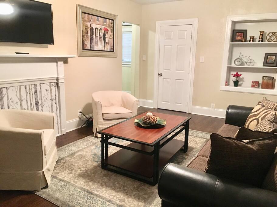 LIVING ROOM WITH SOFA SLEEPER