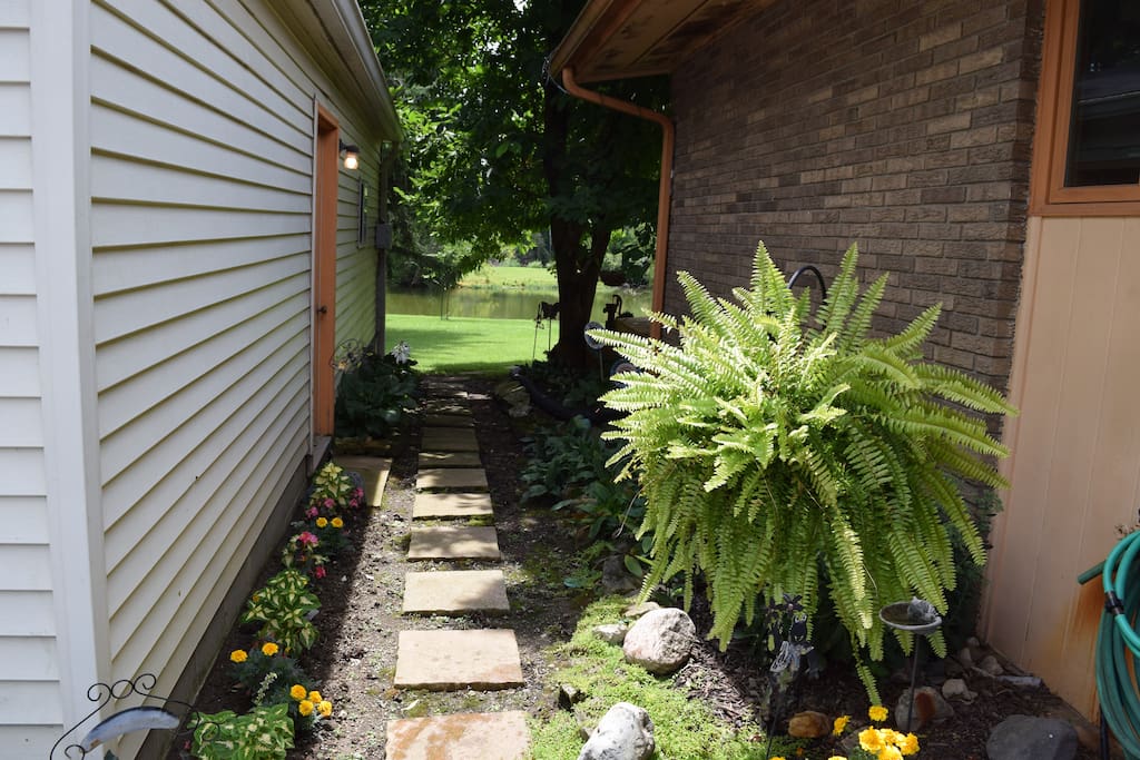 Walk way to private entrance