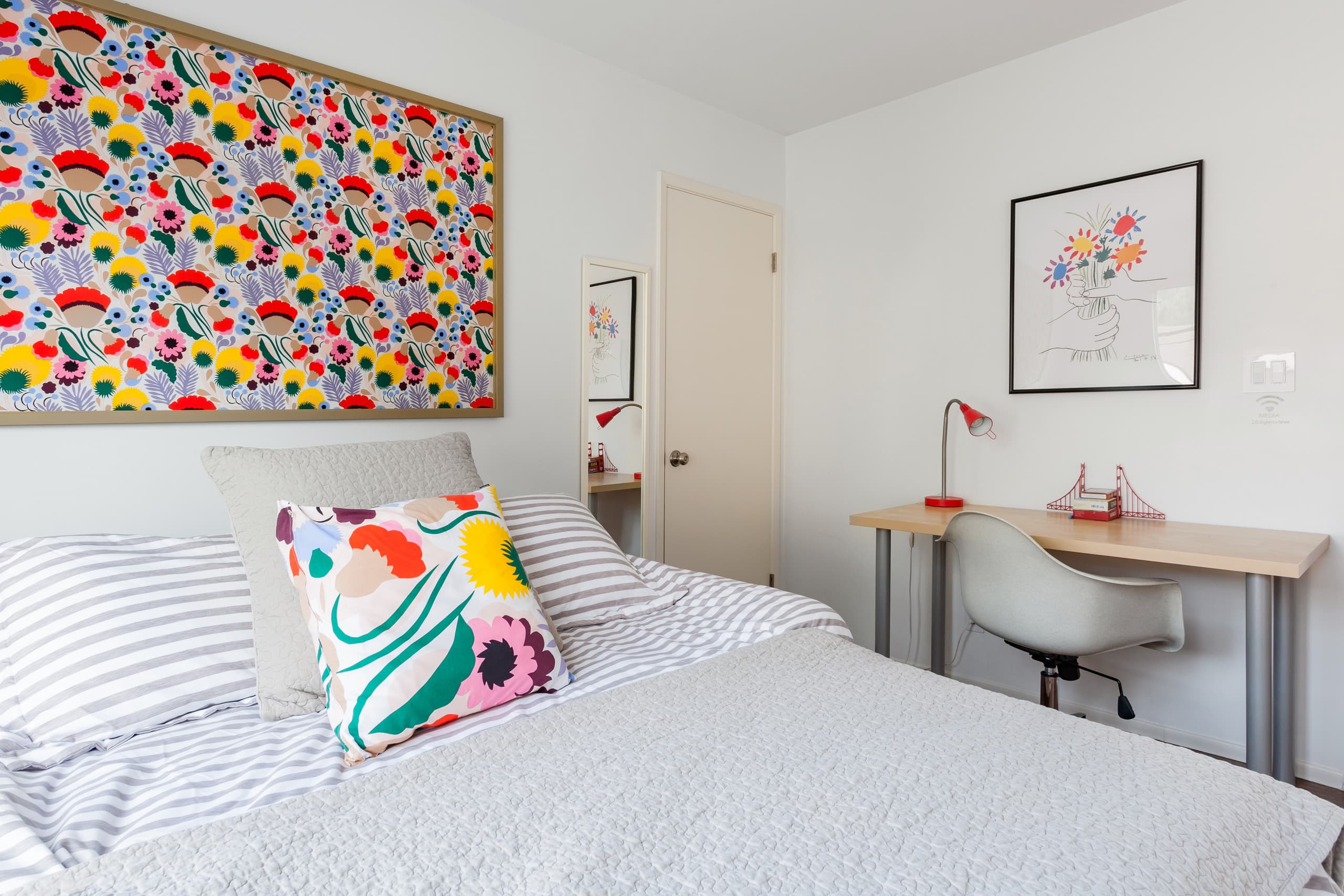Home in San Francisco · ★4.99 · 3 bedrooms · 3 beds · 2 baths - Image 18
