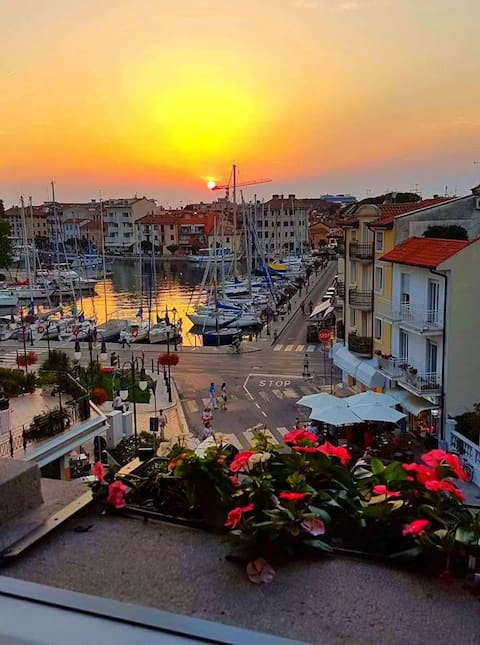 The best view,brand new in the heart of Grado!