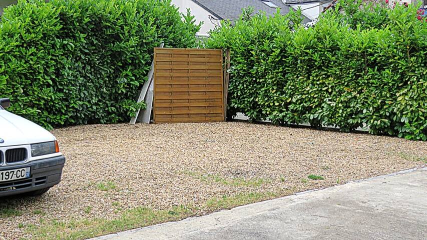 Maison T 3 Tout Proche Du Centre Ville De Tours Maisons A Louer A Saint Pierre Des Corps Centre Val De Loire France