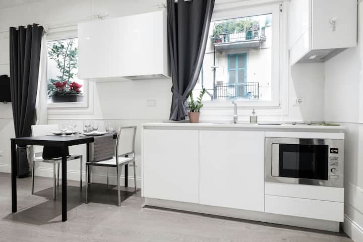 Colosseo Beautiful Studio In Rome - Rome