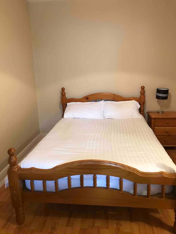 אין 2 חדרי שינה 