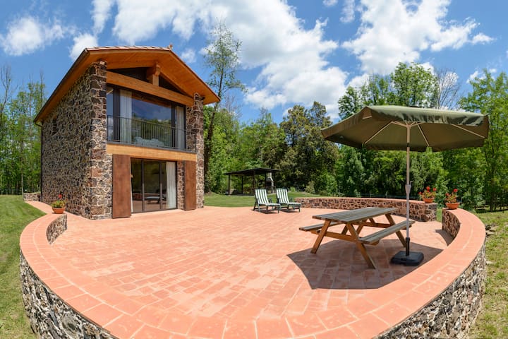 Garrotxa, Mas la Cadebosc entero, parc natural