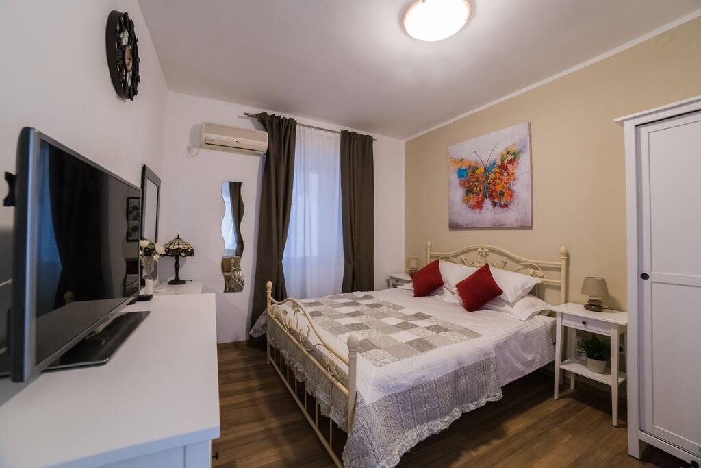 Main room
