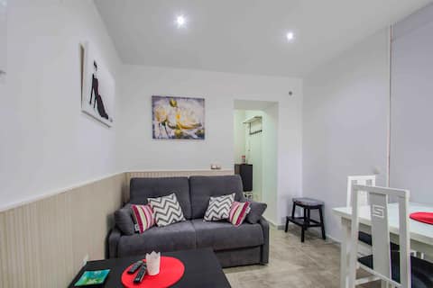 Top performing Airbnb: Botic4 - Apartment next to the Palacio Congresos (Convention Center) in Cádiz