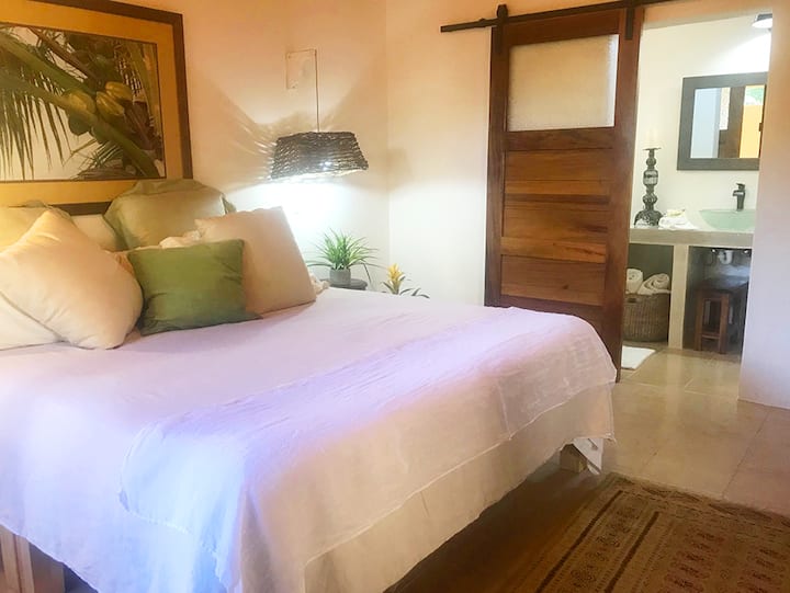King size bed