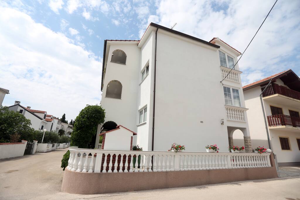 Ansicht Haus seitlich