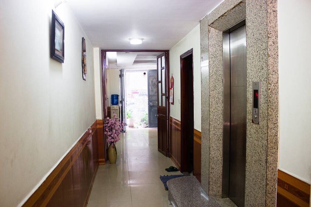 The elevator and dinning room