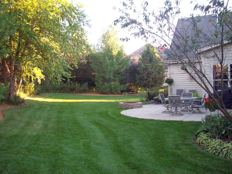 Quiet and Secluded Backyard