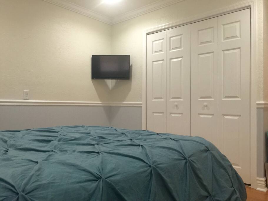 Tv with full cable package.
