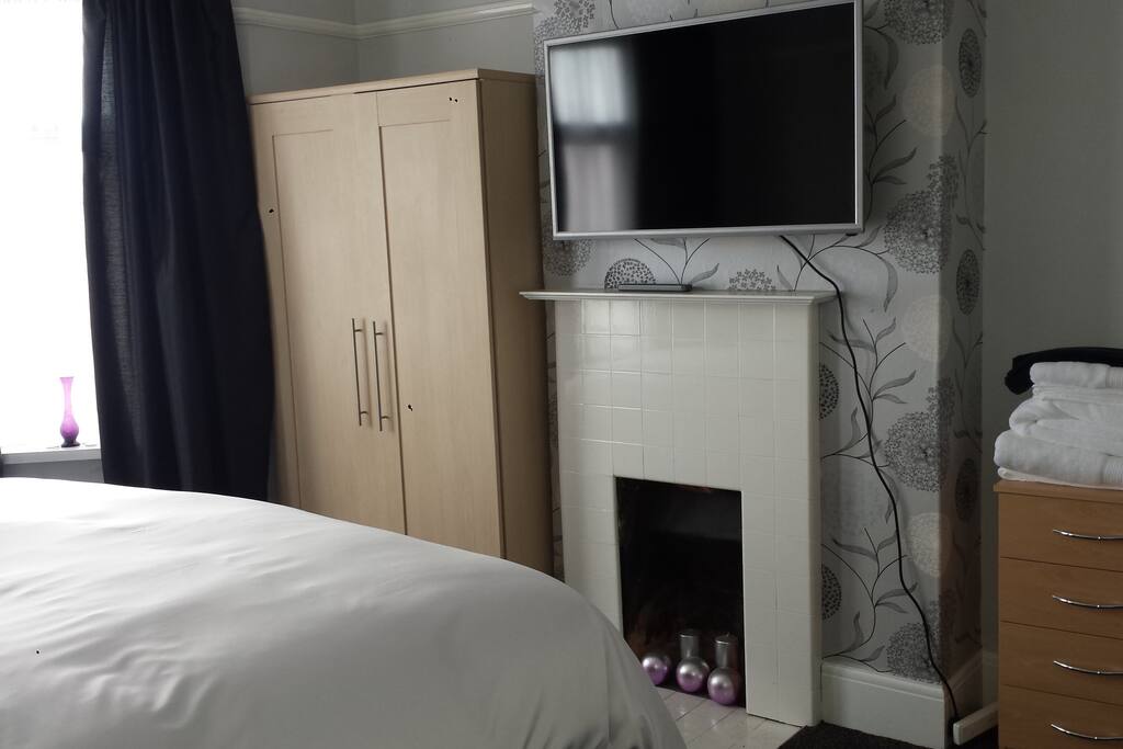 Main bedroom