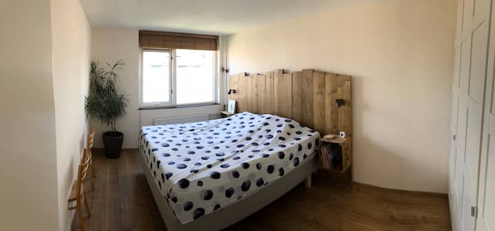 Hoofdslaapkamer, 1e verdieping