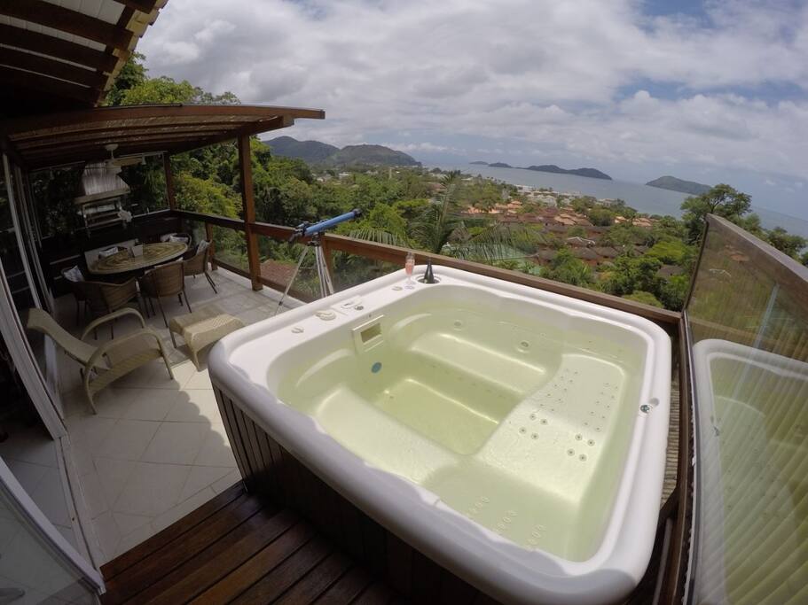 Jacuzzi