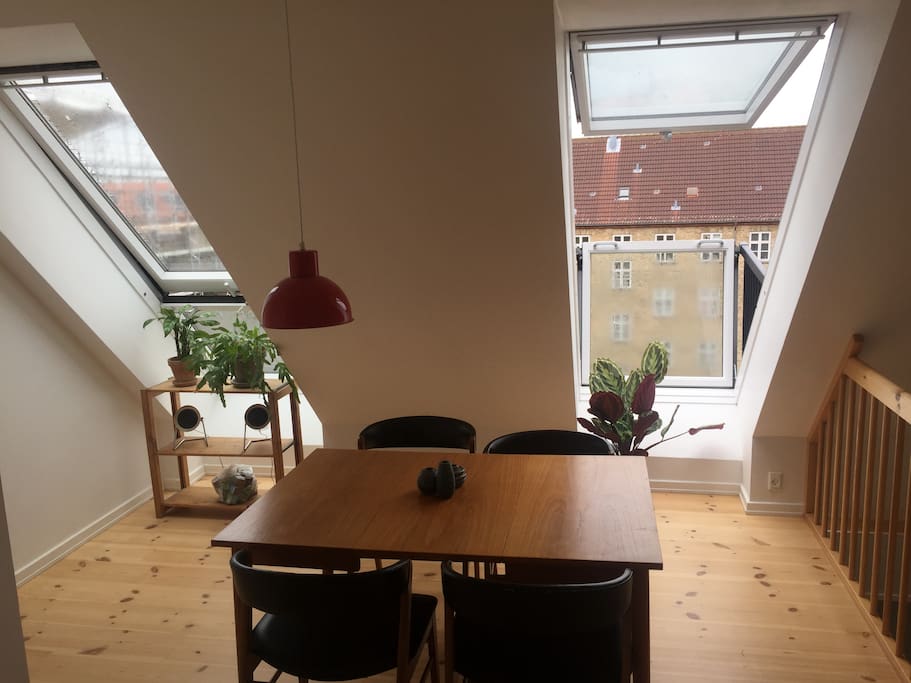 Dining room upstairs