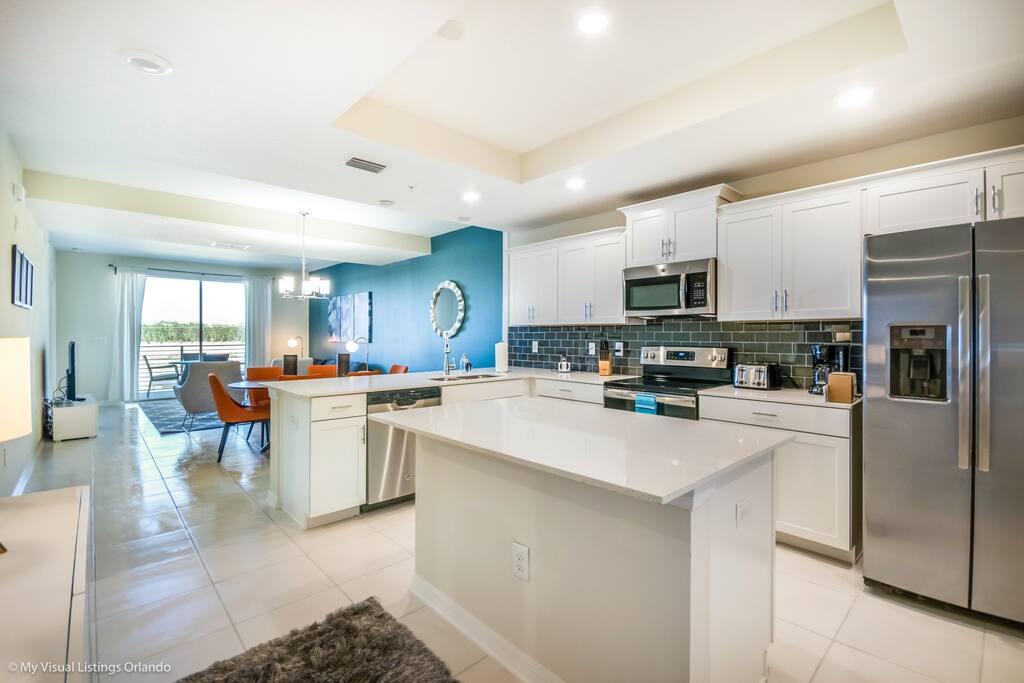 4741ClockTowerDr305-4