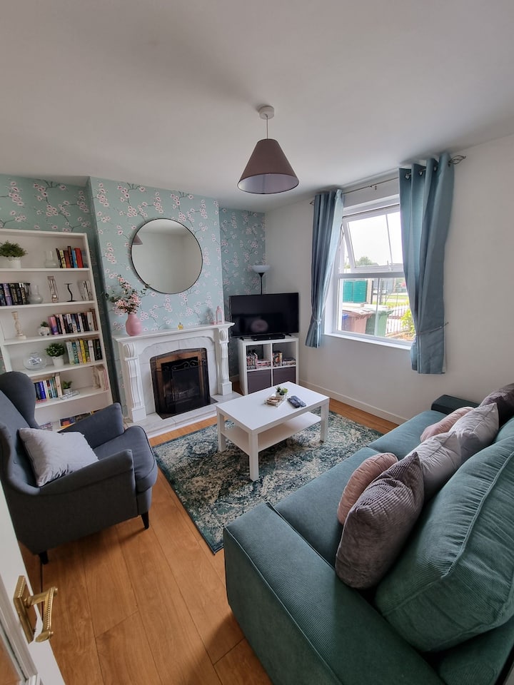 Spacious 2 Bed Home Located in Central Enniskillen Townhouses for