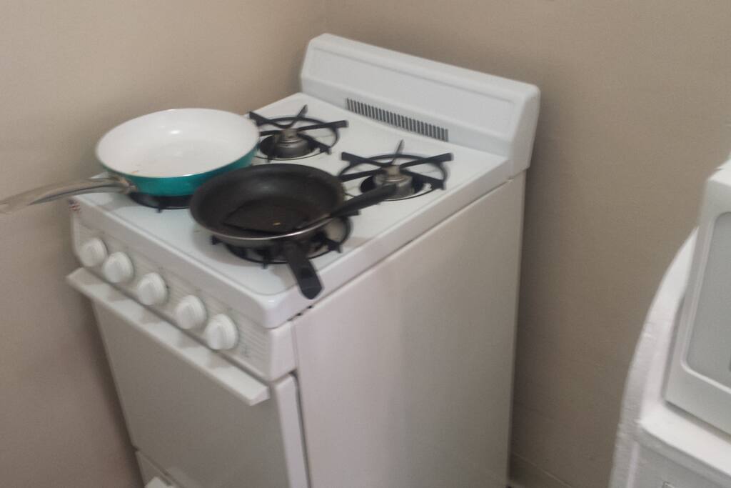 Working stove and oven