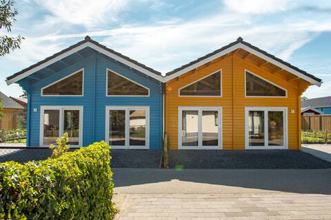 14-person chalet near the sea