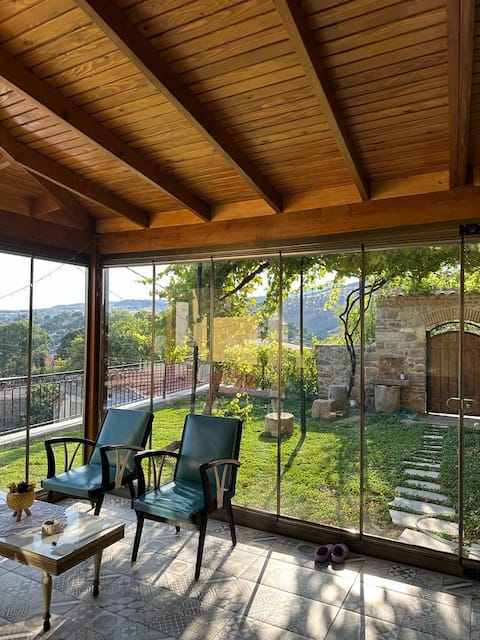 Stone House at the Foot of the Acropolis (Entire House)