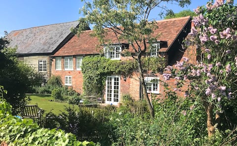 Family friendly - rural, detached, home from home