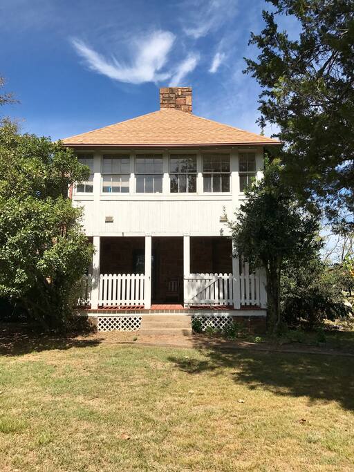 Front of Finney Lodge