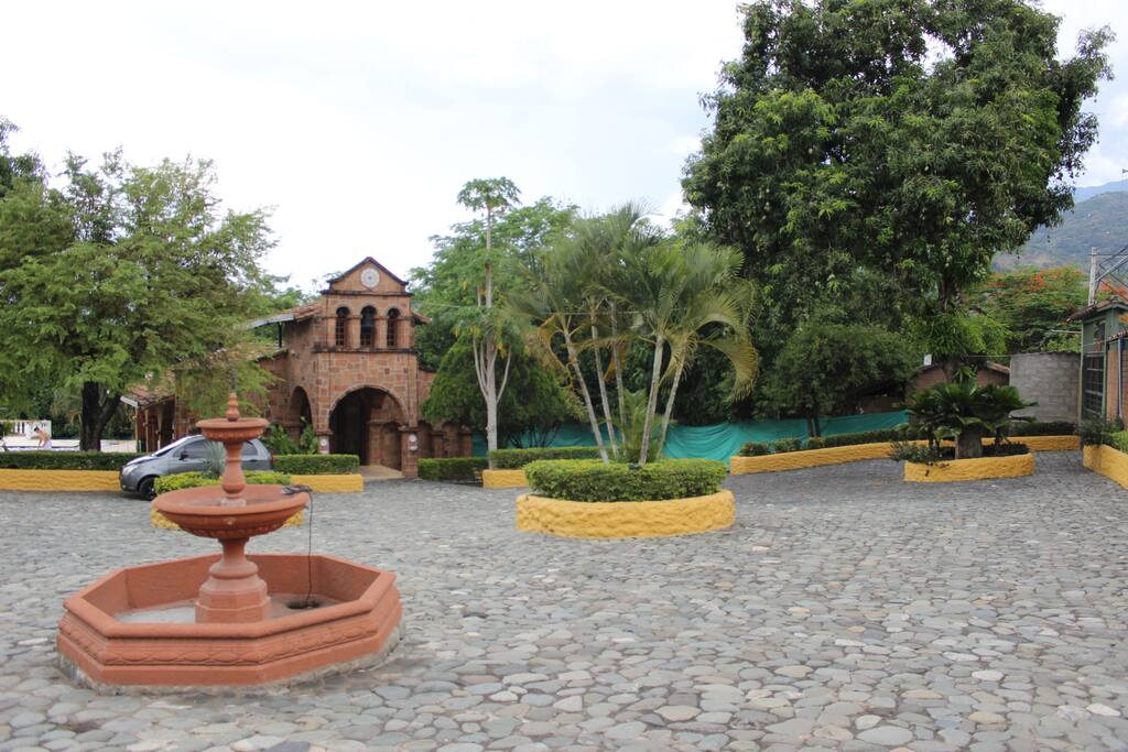 PLAZA PRINCIPAL