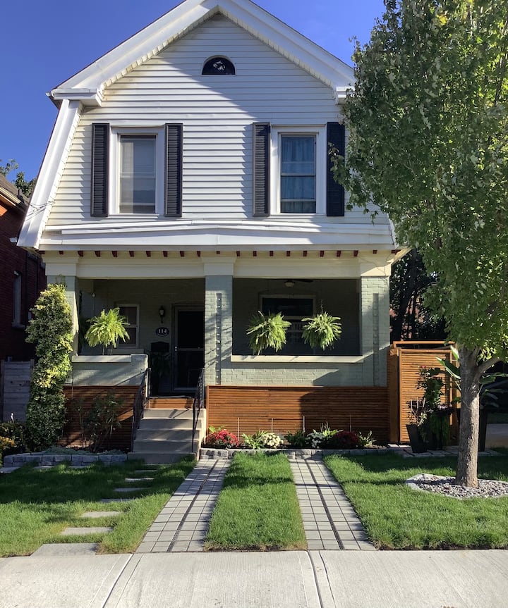 Safe & Very clean Locke St Apt New, Private Apartments for Rent in