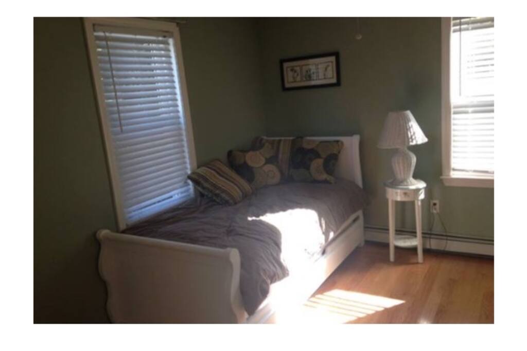 Bedroom with single bed plus pull-out trundle bed.