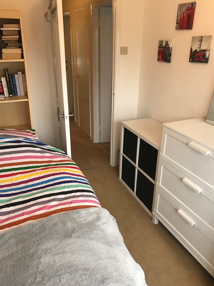 Twickenham Holiday Rentals & Homes England, United Kingdom Airbnb