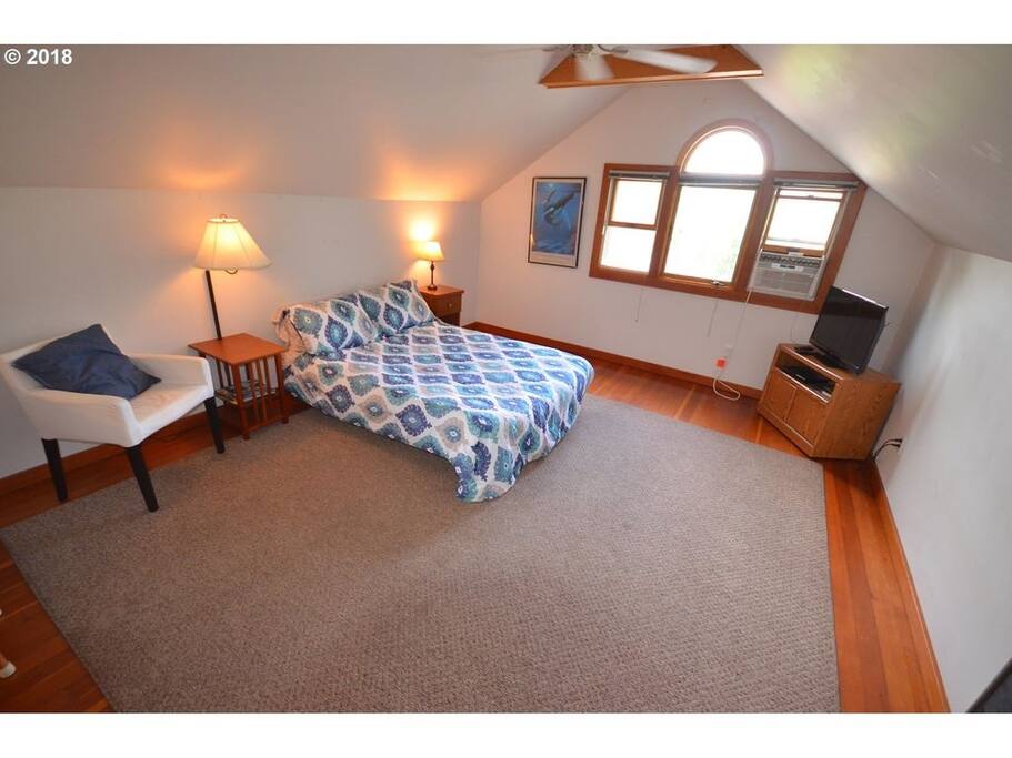 Full size futon bed can be folded into a sofa
