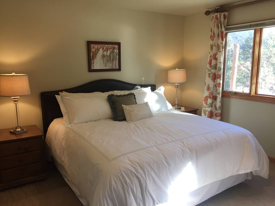 High quality king bed with luxury linens