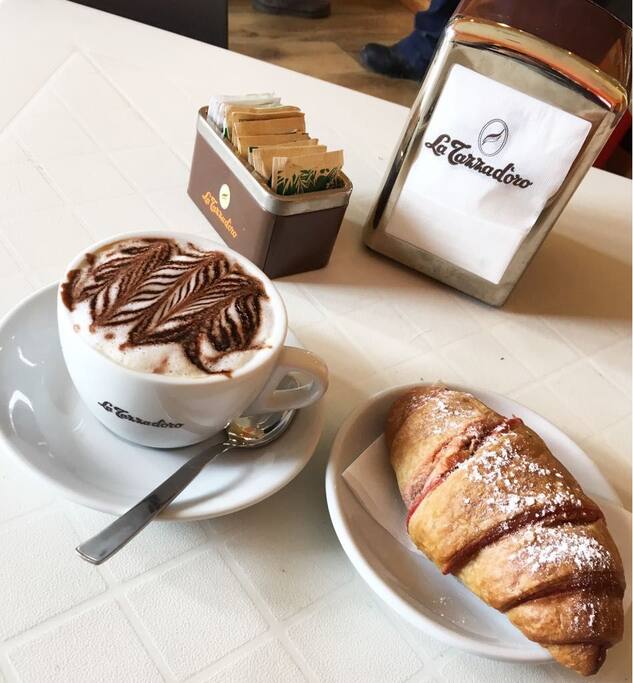 Colazione al bar inclusa