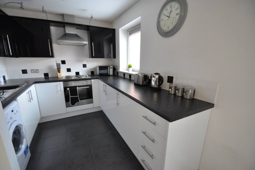 Fully equipped kitchen