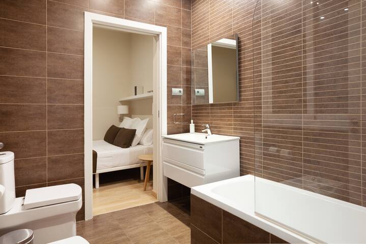 Beautiful apartament in Born area near the beach gallery image 5