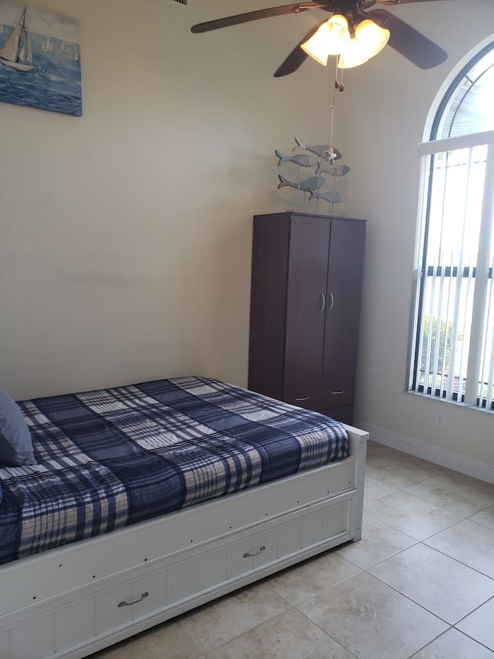 Plná manželská posteľ