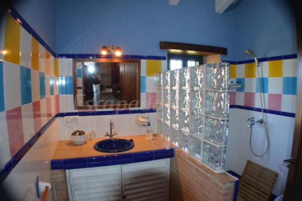 CUARTO DE BAÑO