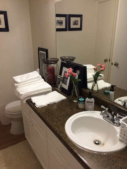 Relax in this bathroom!