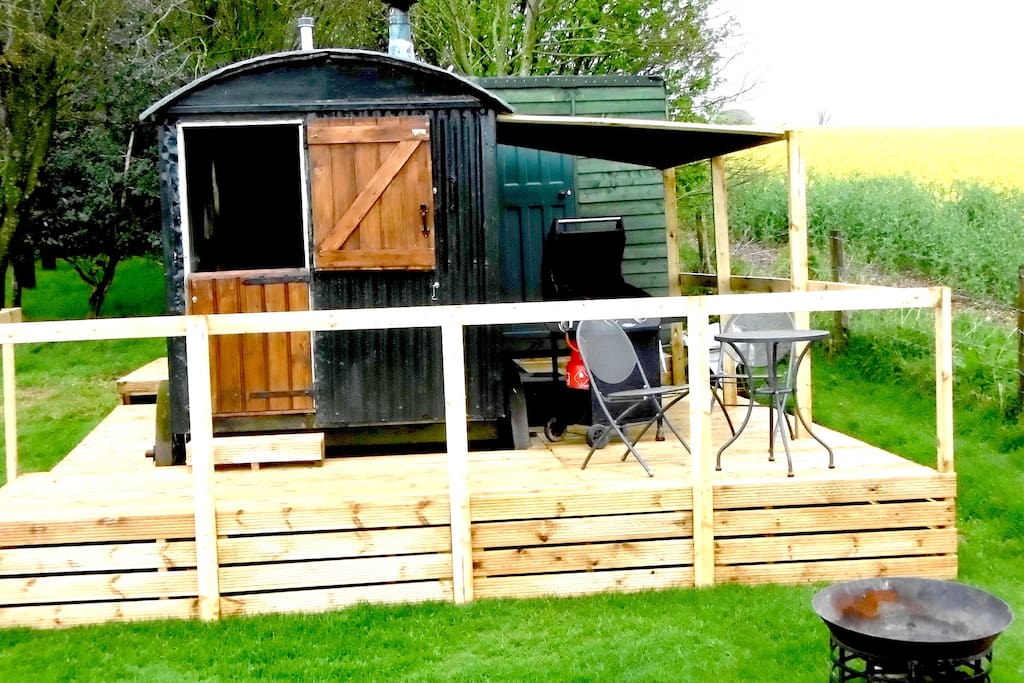 Shepherd's Hut with decking surrounds