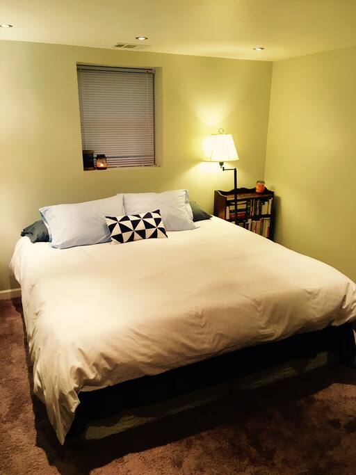 King size bed