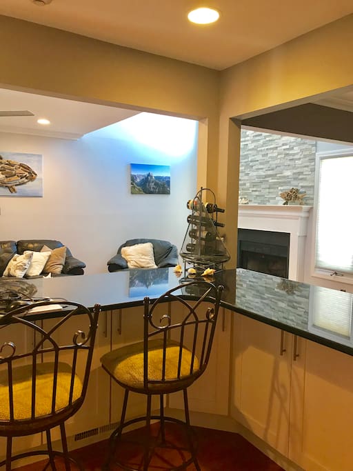 Breakfast bar