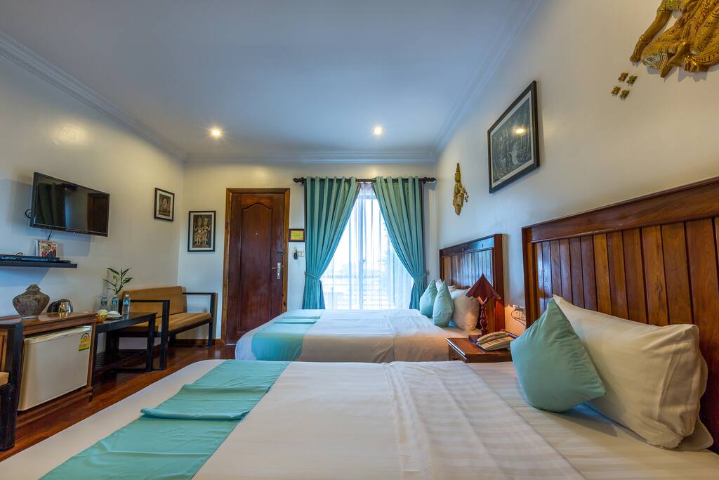Deluxe Triple Room