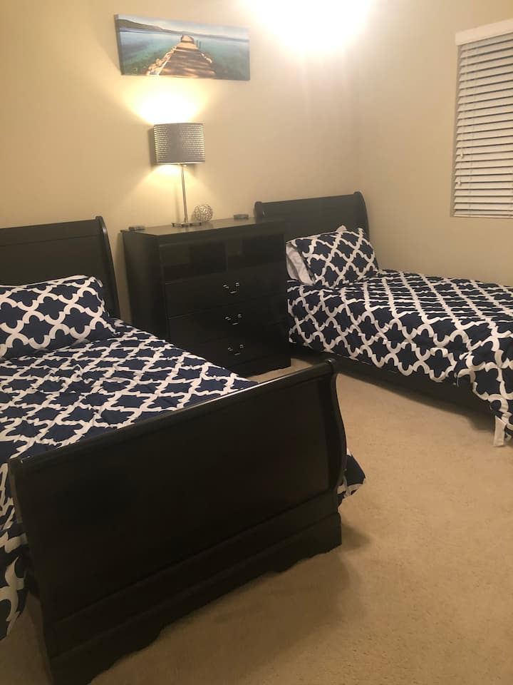 غرفة النوم 2