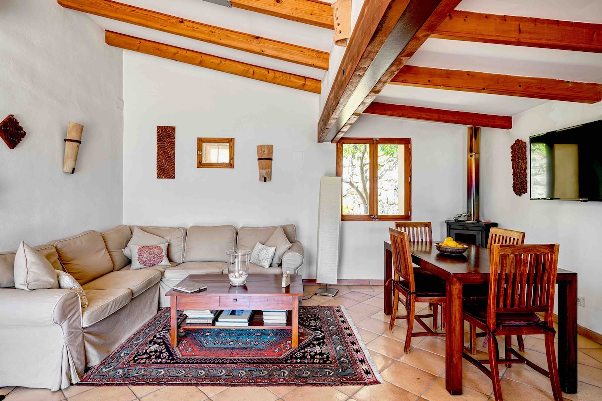 Top Airbnb: Holiday home with pool and amazing views. in Sóller