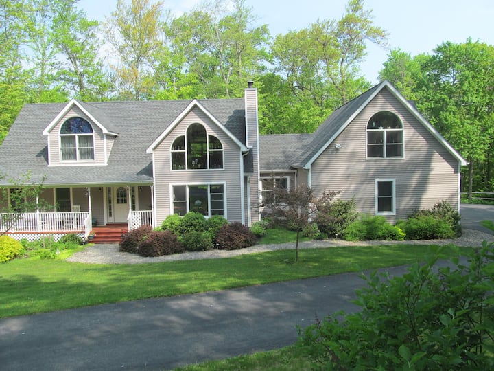 Country Apartment great for a romantic getaway Apartments for Rent in Stanfordville, New York