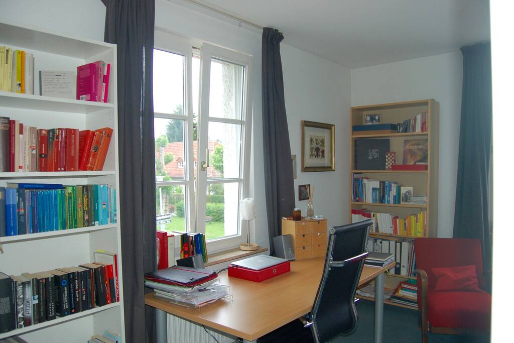 Dein helles Zimmer / your room